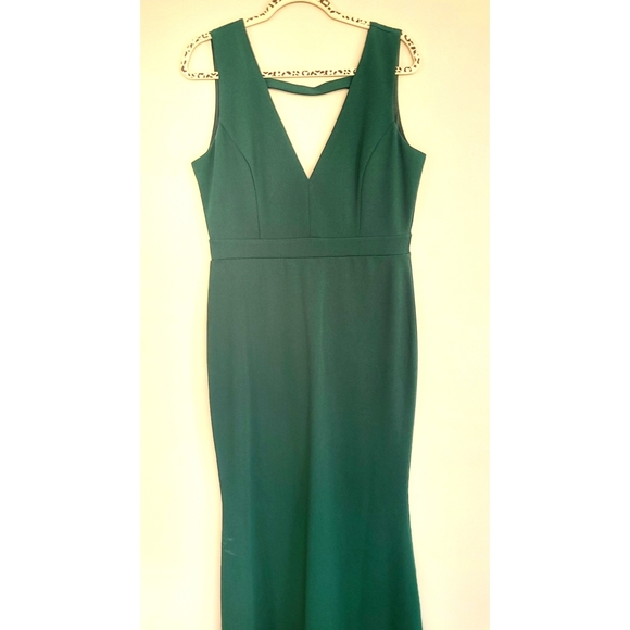 🆕️ Windsor Hunter Green Bodycon V-Neck Gown - Picture 5 of 11